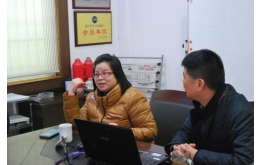 焦裕祿之（zhī）女焦守雲來我公司傳播正能量