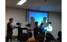 通過遊戲講述問題