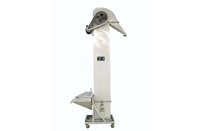 移（yí）動（dòng）式小型鬥式提升機